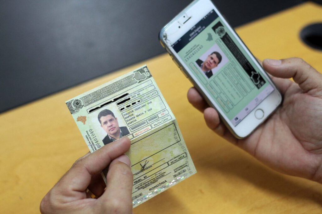 CNH Gratuita pela Internet