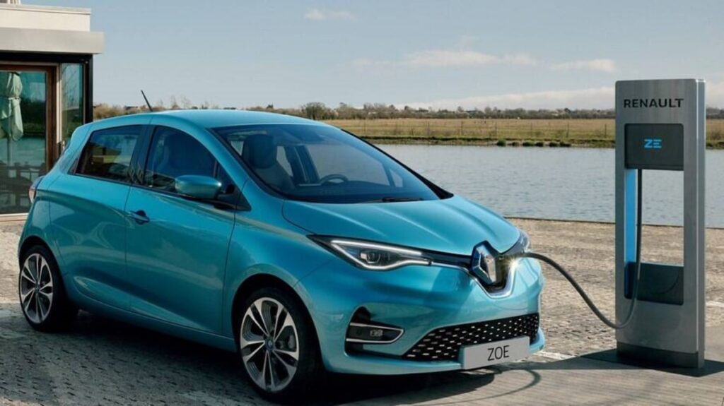 Novo sedã elétrico da BYD tem 22.000 pedidos em poucas horas!