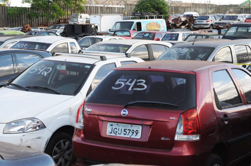 Evite fraudes em leilões; saiba como proceder